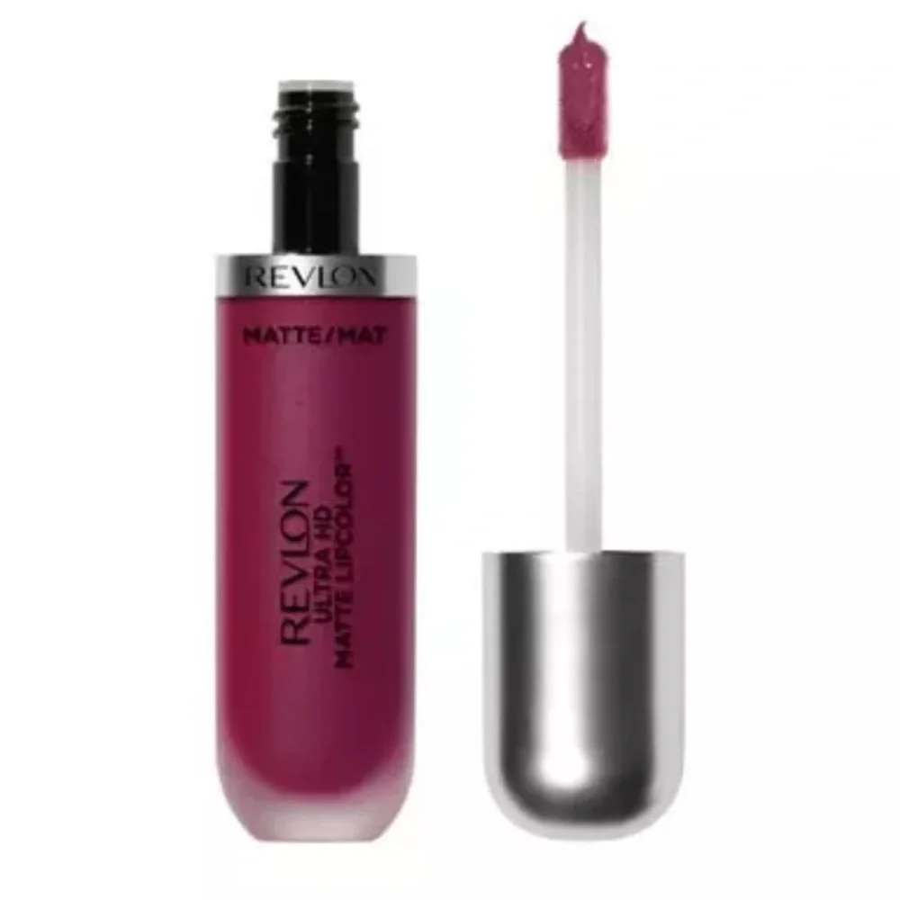 💎 Revlon Ultra HD Moisturizing and Velvety Matte Lipstick 610 Addiction